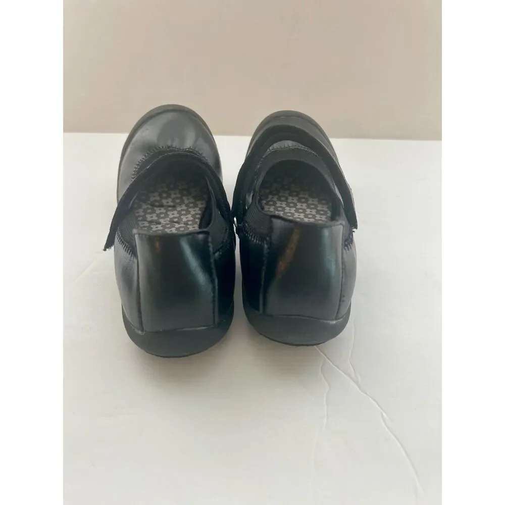 Hanna Anderson G.Maya Mary Jane black leather, youth size 2.5, NIB
